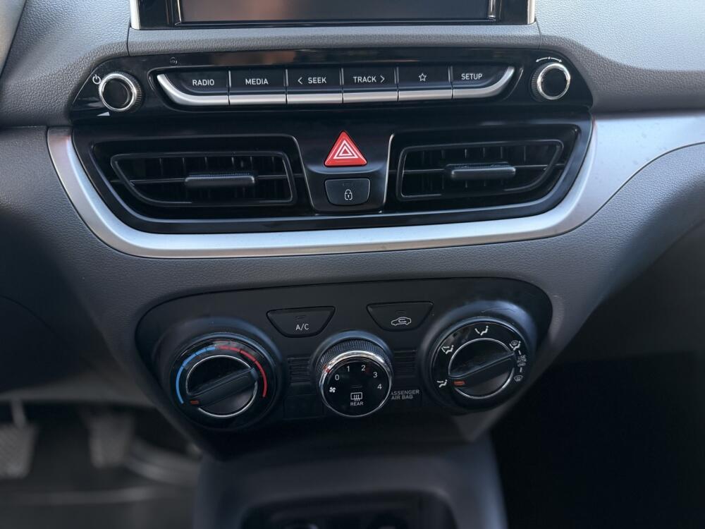 Hyundai HB20 S