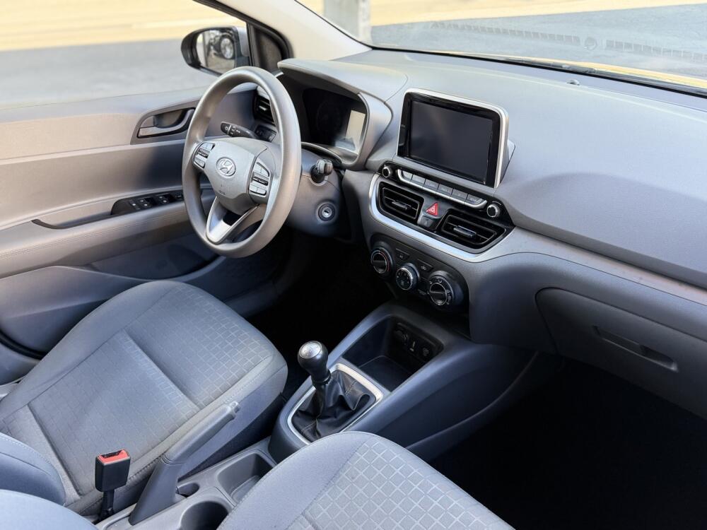 Hyundai HB20 S