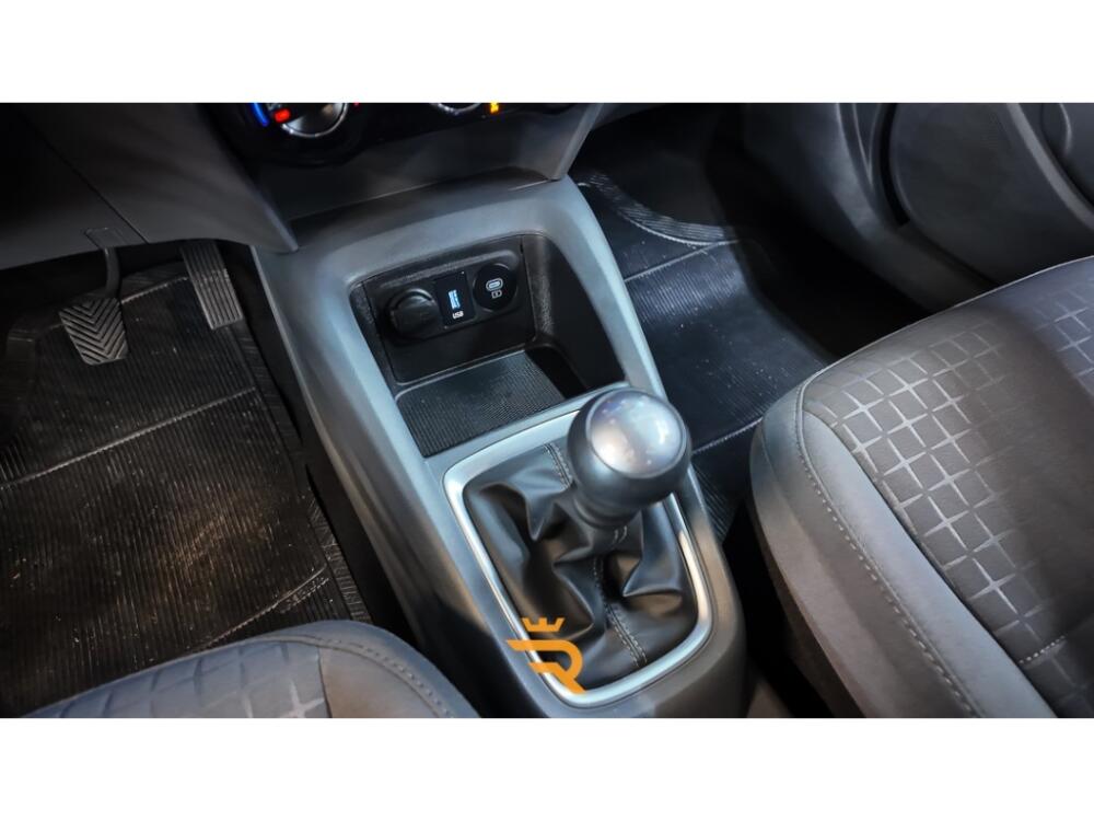 Hyundai HB20 S