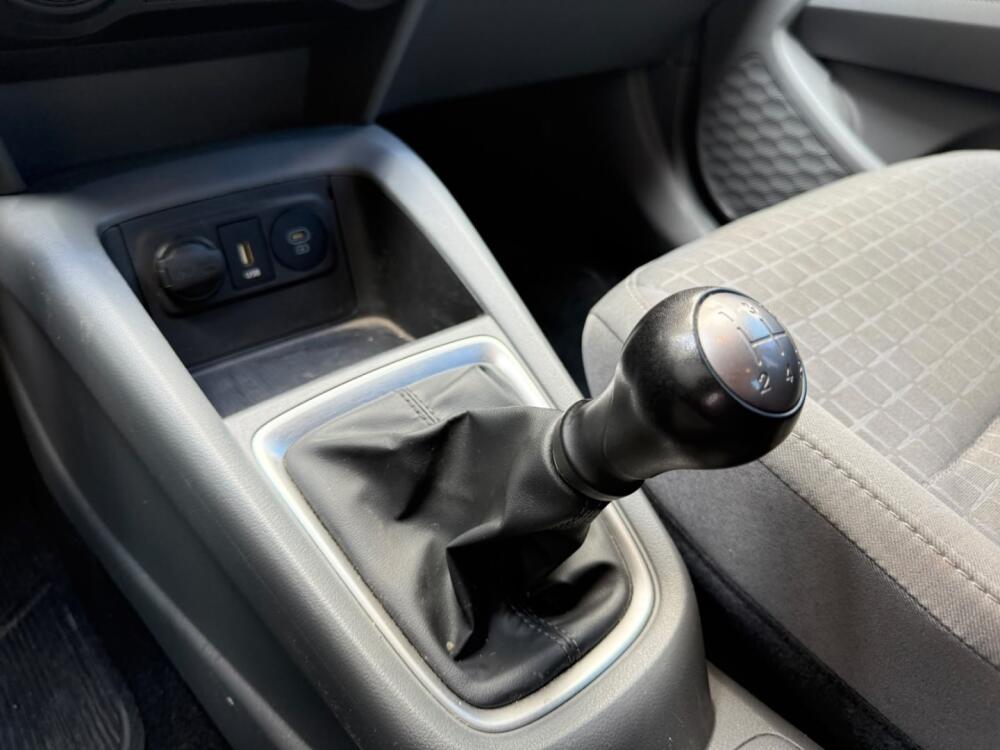 Hyundai HB20 S