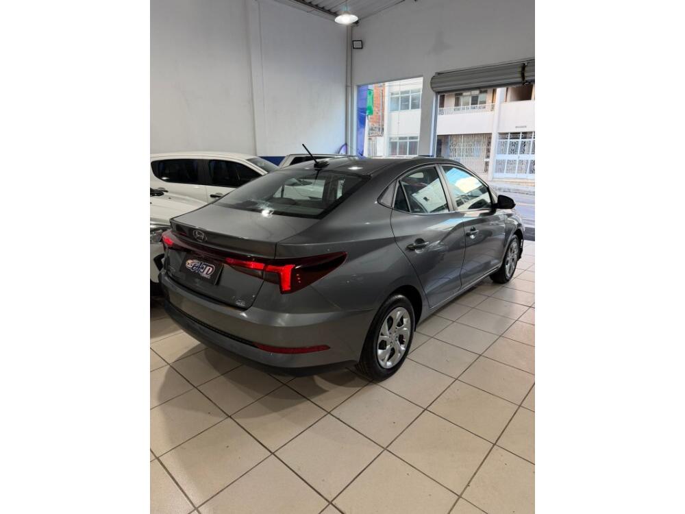 Hyundai HB20 S