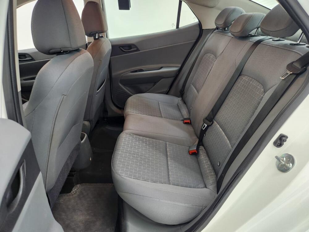 Hyundai HB20 S