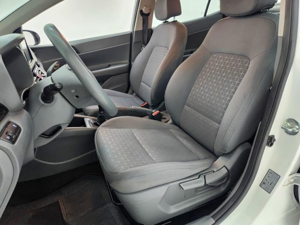 Hyundai HB20 S