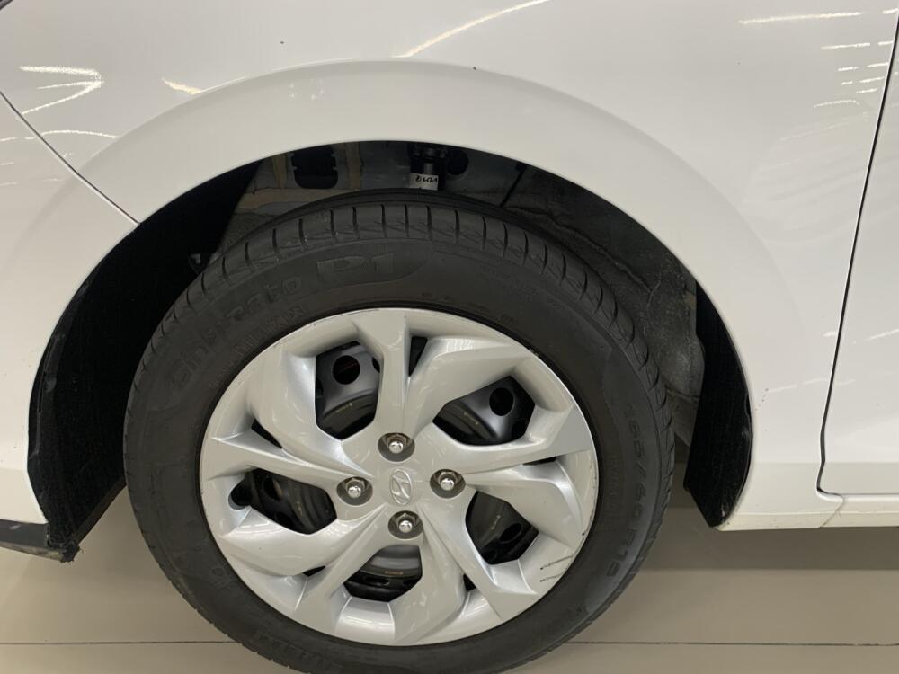 Hyundai HB20 S