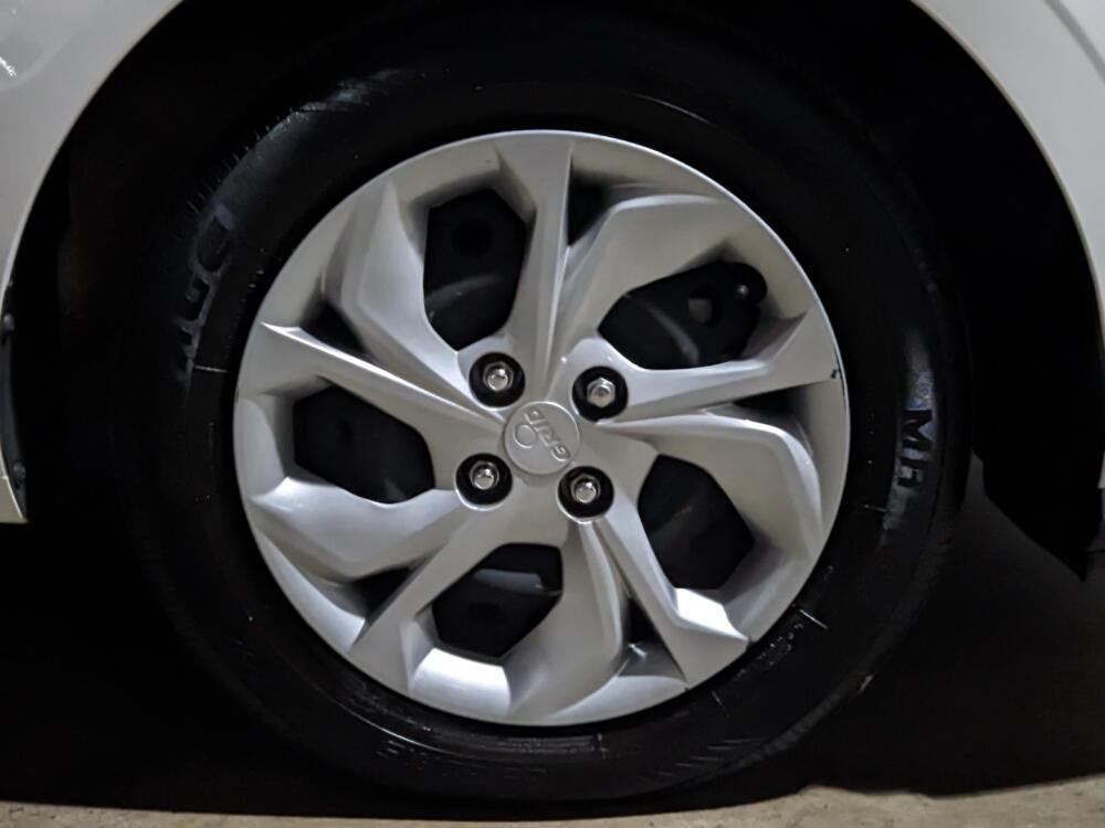 Hyundai HB20 S