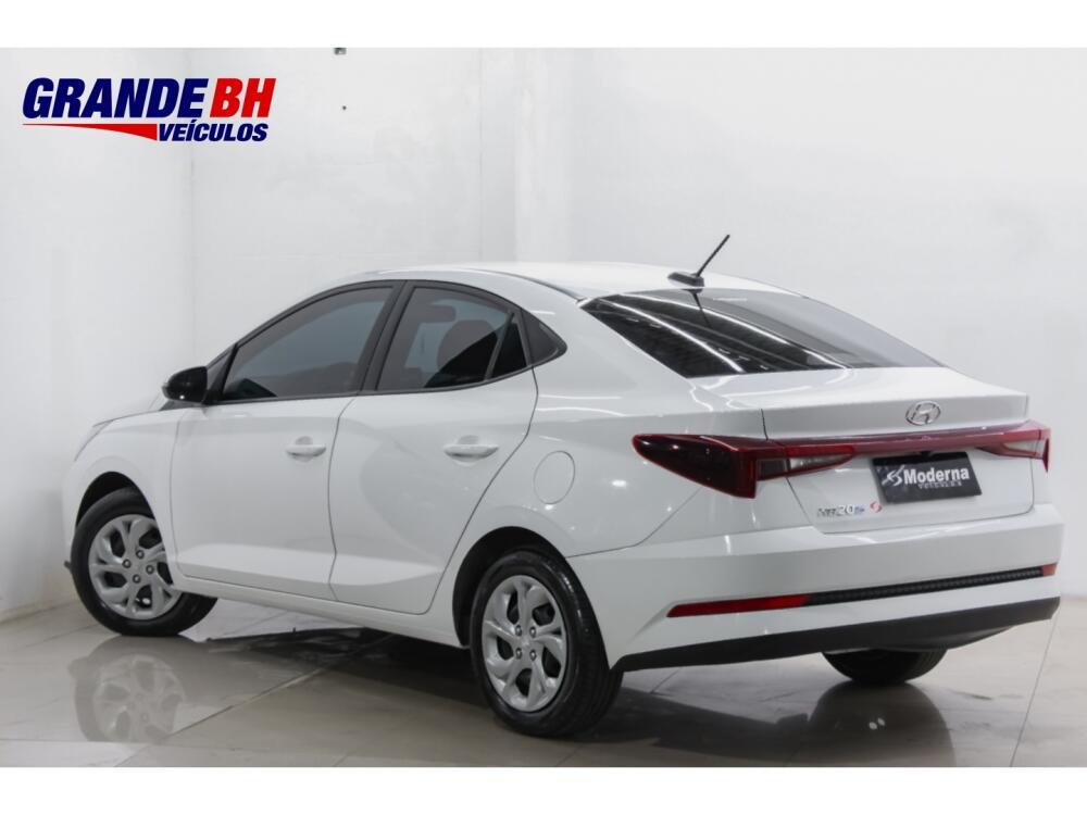 Hyundai HB20 S
