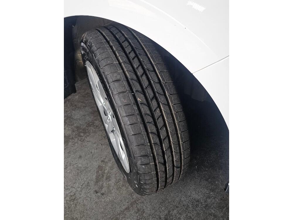 Hyundai HB20 S