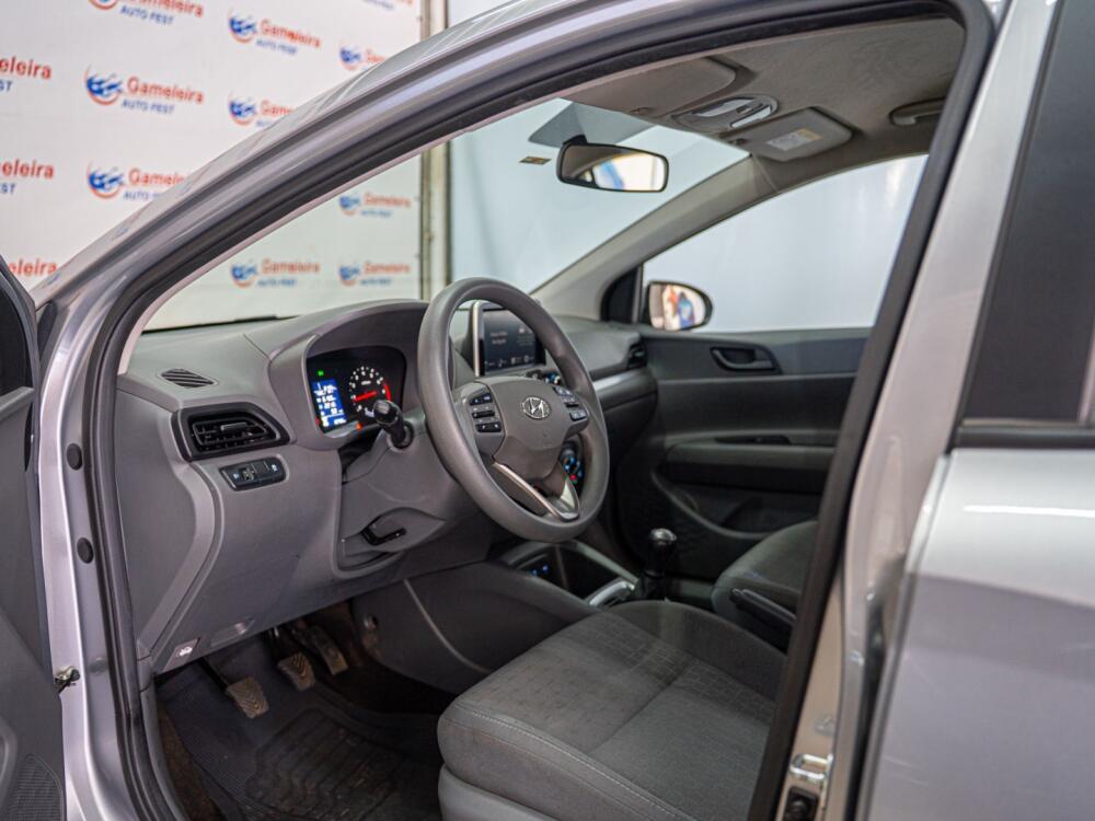 Hyundai HB20 S