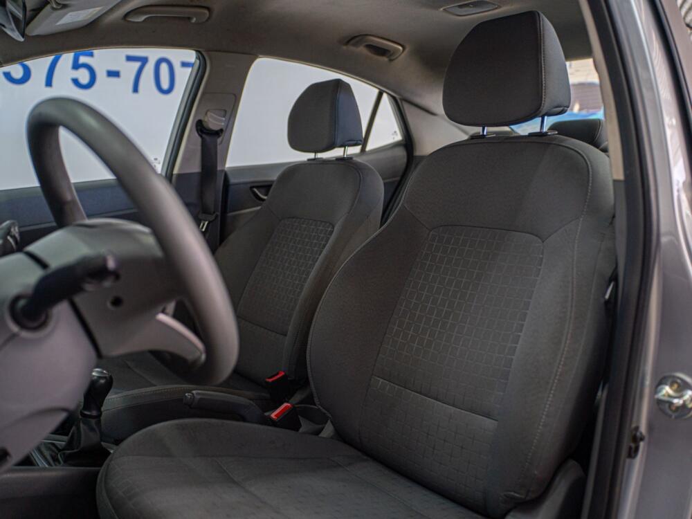 Hyundai HB20 S