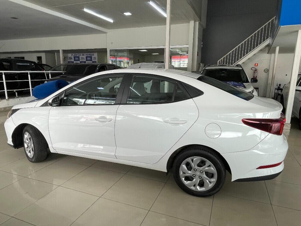 Hyundai HB20 S