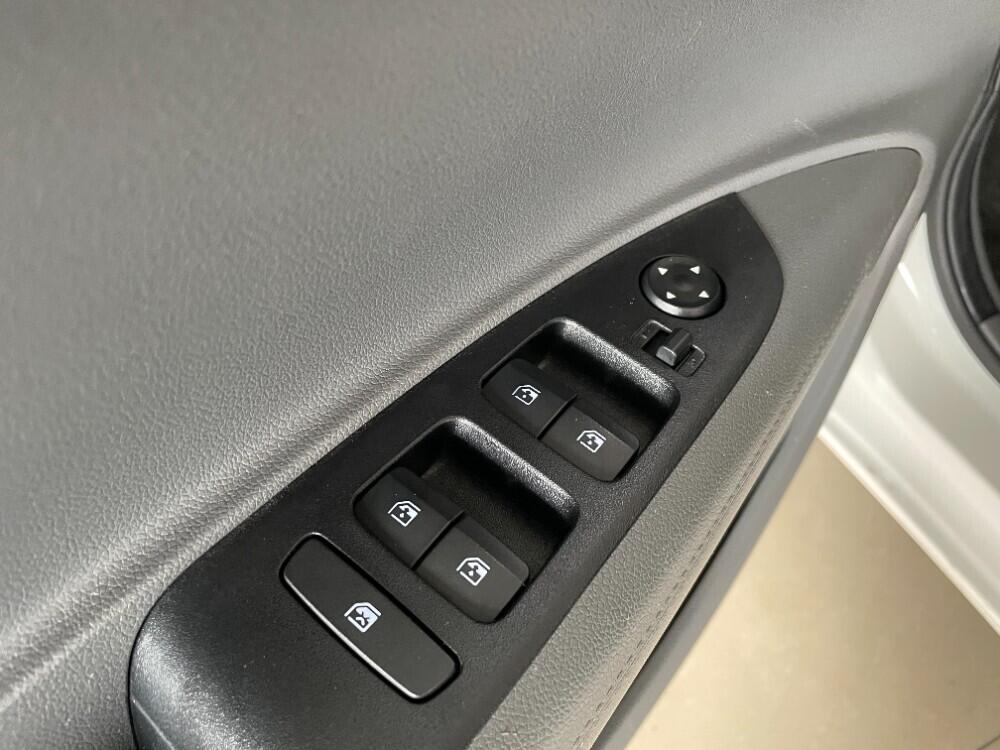Hyundai HB20 S