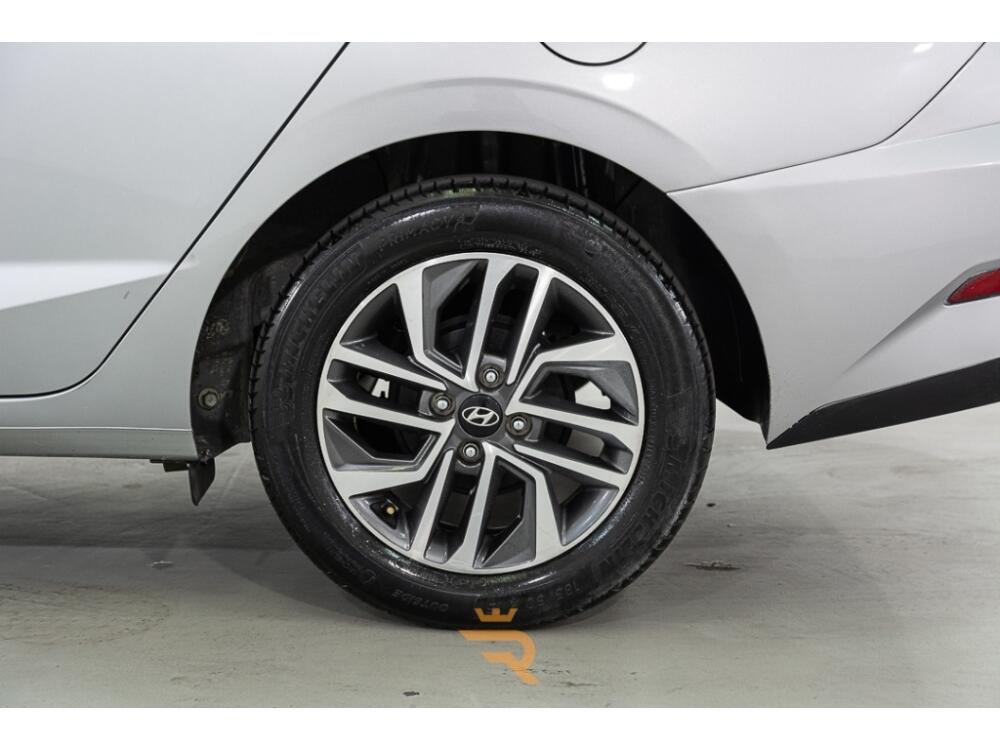 Hyundai HB20 S