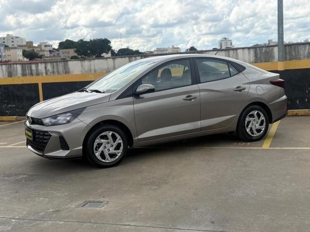 Hyundai HB20 S
