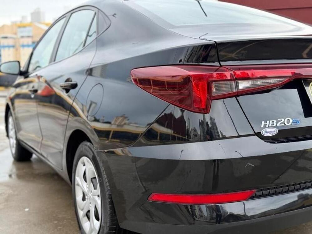 Hyundai HB20 S