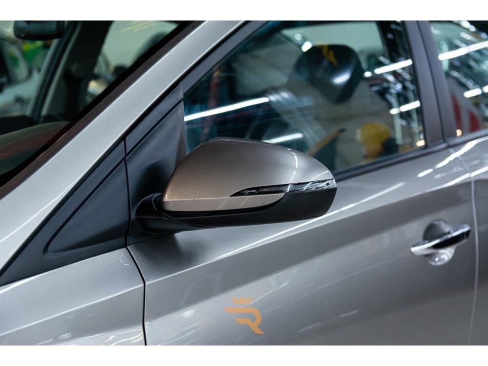 Hyundai HB20 S