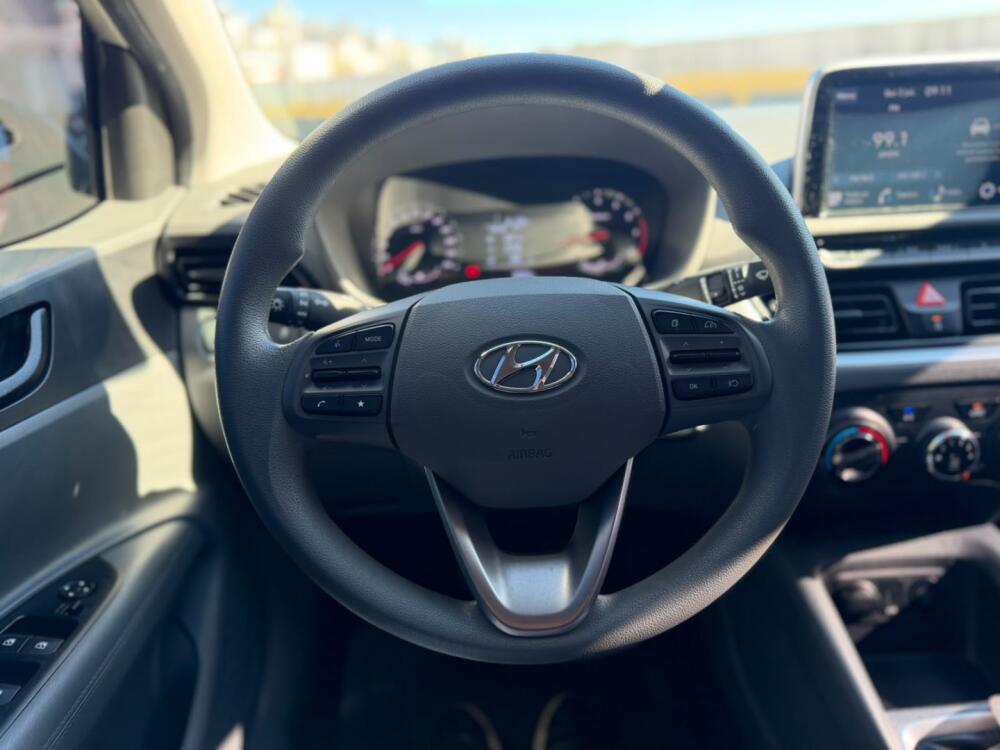 Hyundai HB20 S