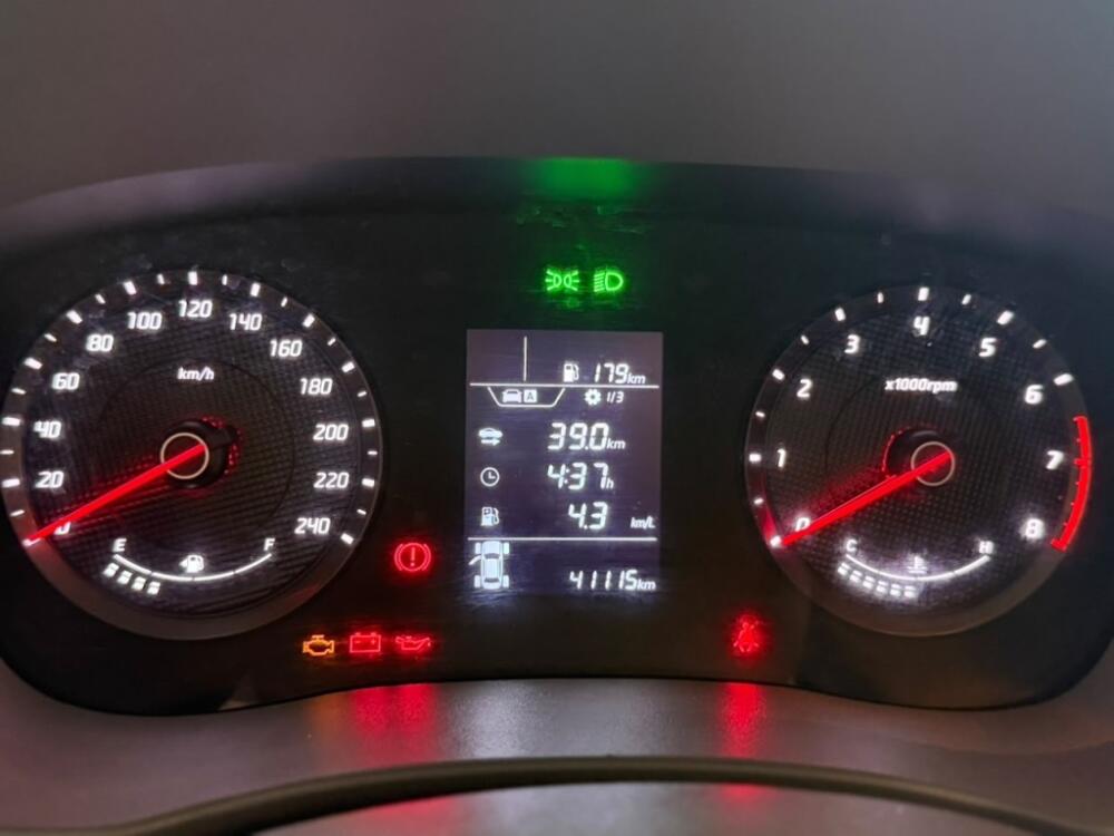 Hyundai HB20 S