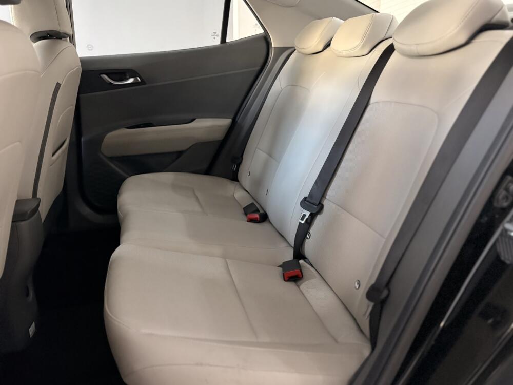 Hyundai HB20 S