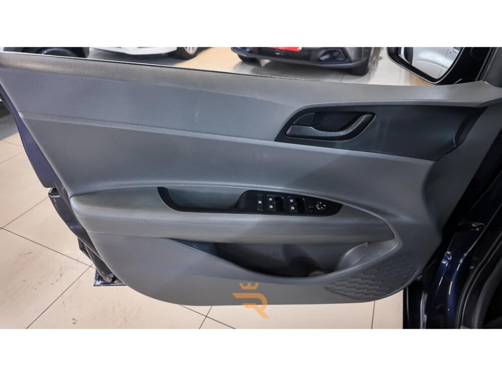 Hyundai HB20 S