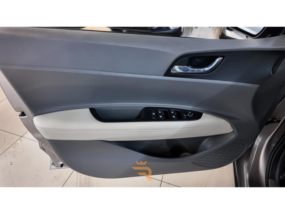 Hyundai HB20 S