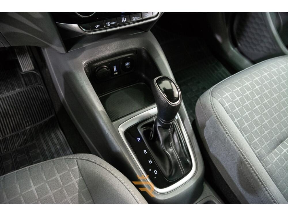 Hyundai HB20 S