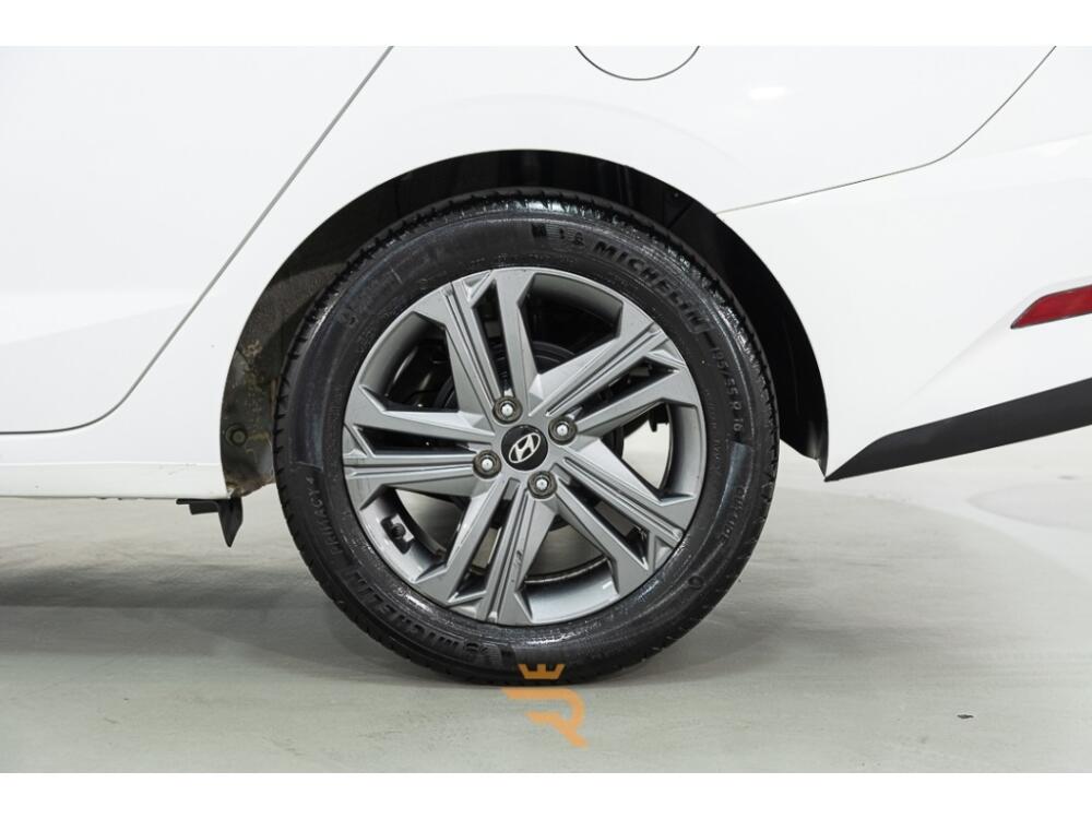 Hyundai HB20 S