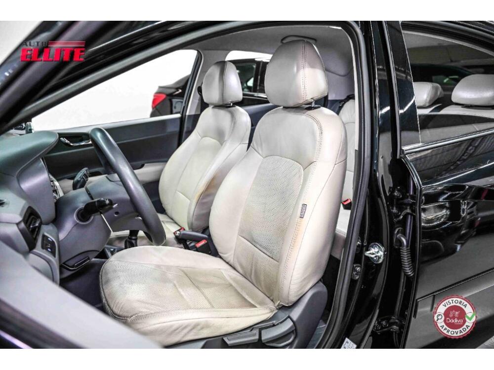 Hyundai HB20 S