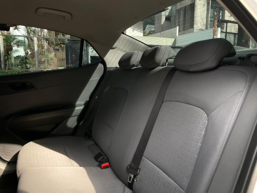 Hyundai HB20 S