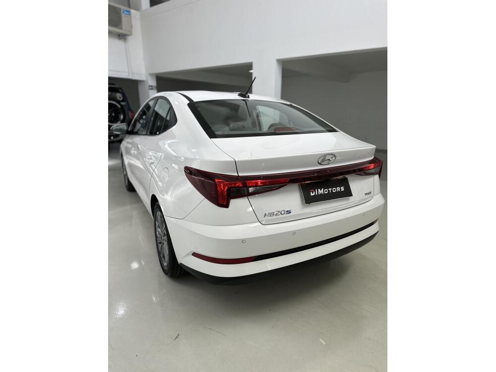 Hyundai HB20 S