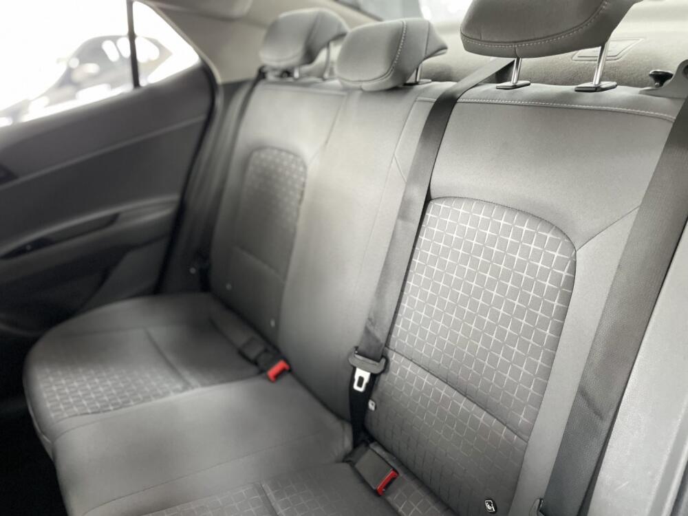 Hyundai HB20 S
