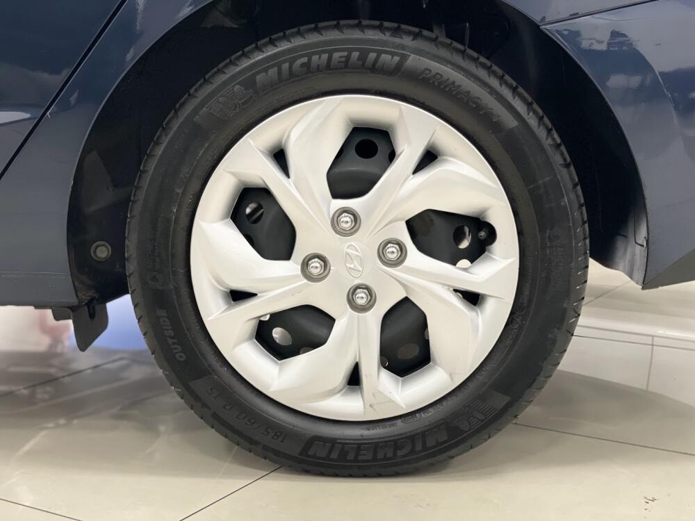Hyundai HB20 S