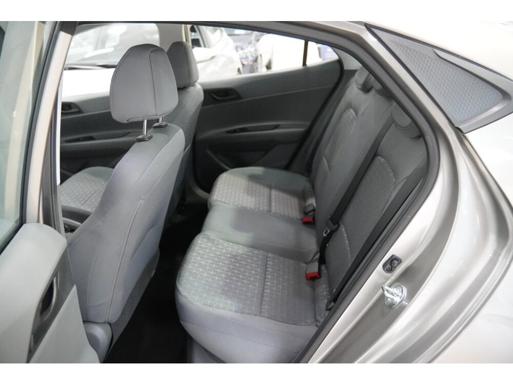 Hyundai HB20 S