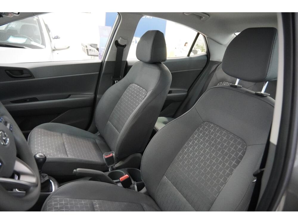 Hyundai HB20 S