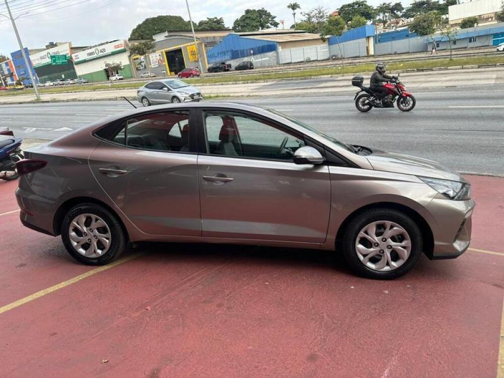 Hyundai HB20 S