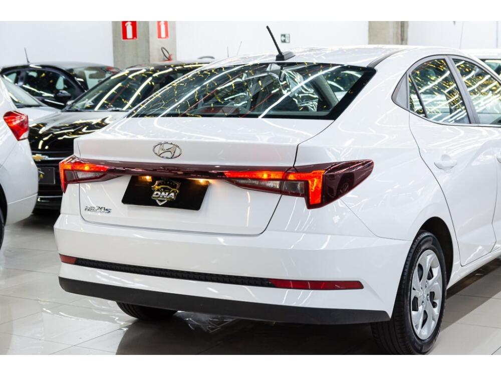 Hyundai HB20 S