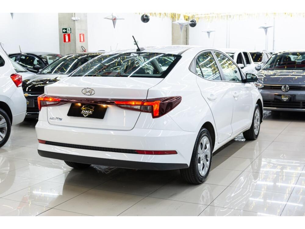 Hyundai HB20 S
