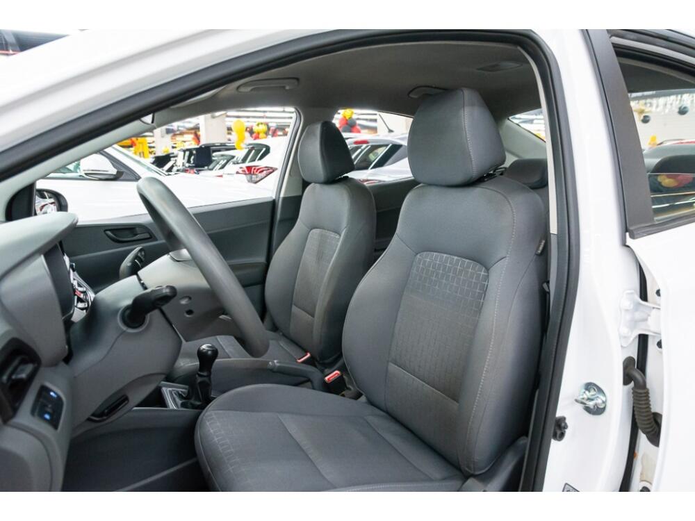 Hyundai HB20 S