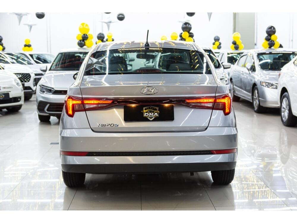 Hyundai HB20 S