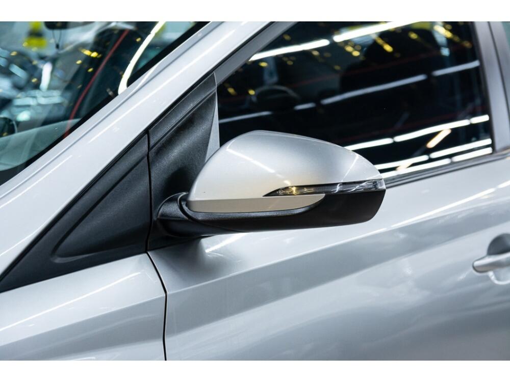 Hyundai HB20 S