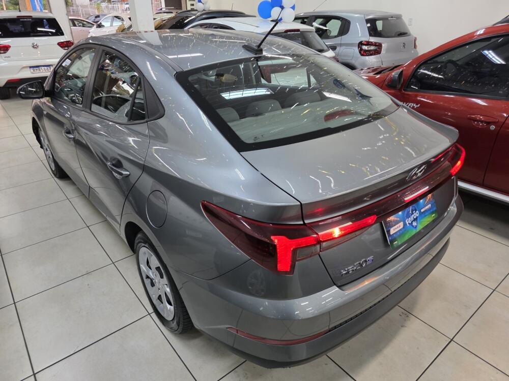 Hyundai HB20 S
