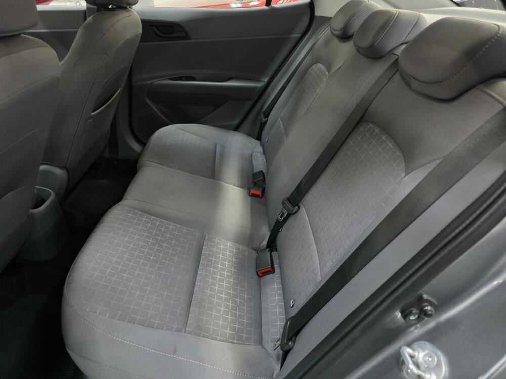 Hyundai HB20 S