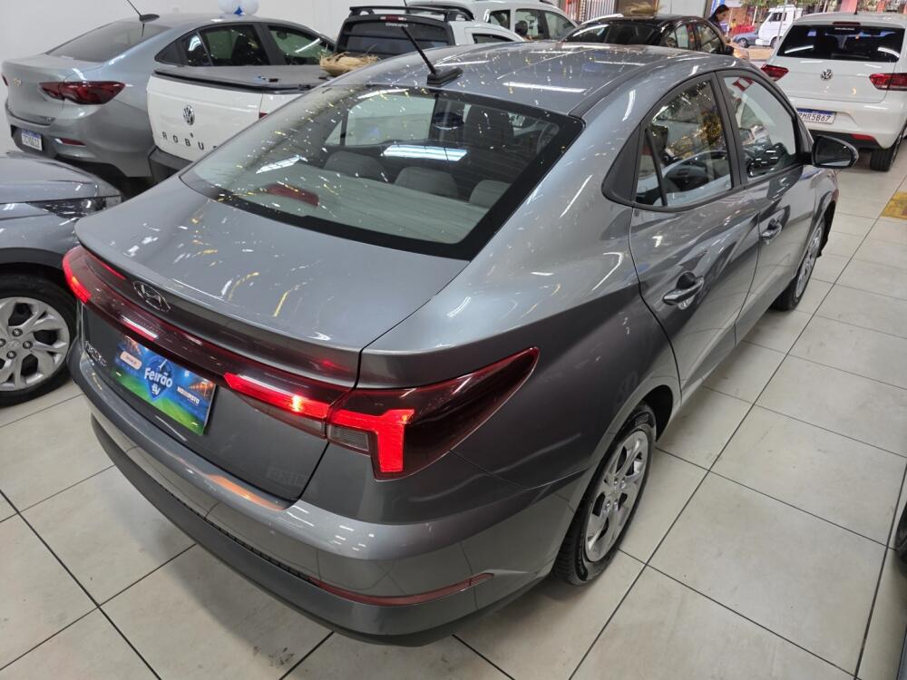 Hyundai HB20 S