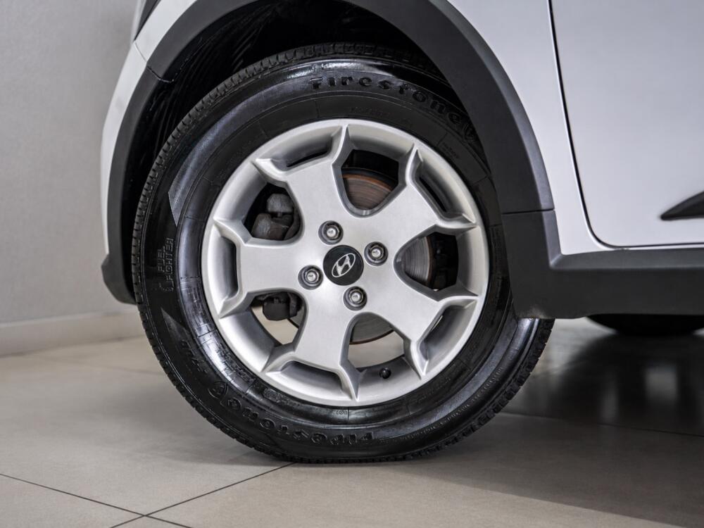 Hyundai HB20 X