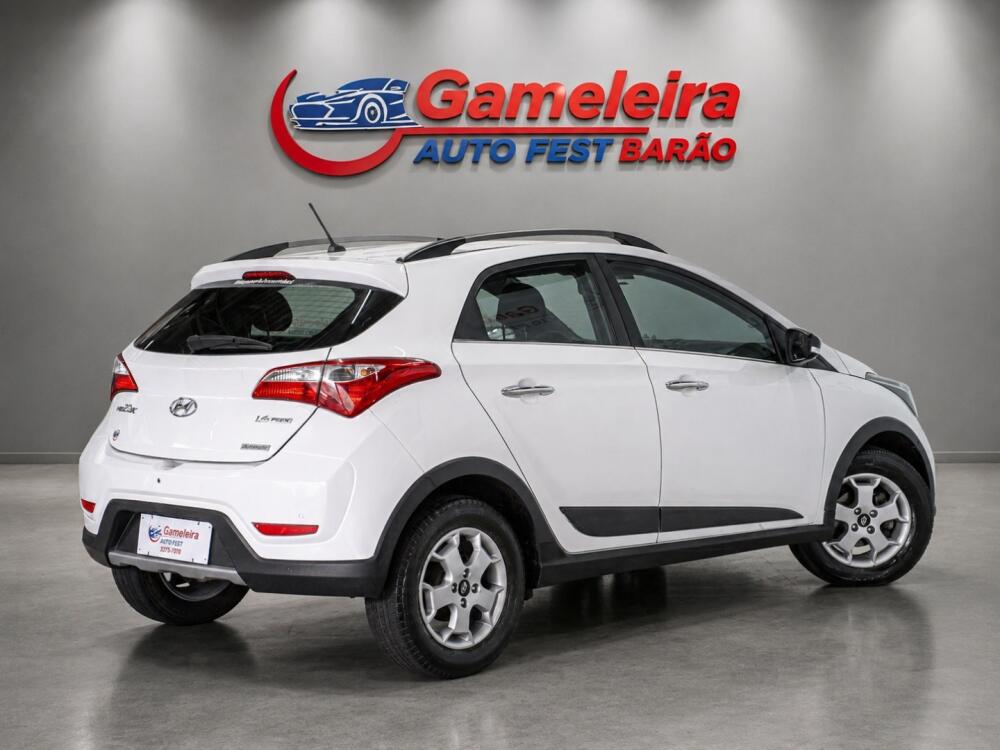 Hyundai HB20 X