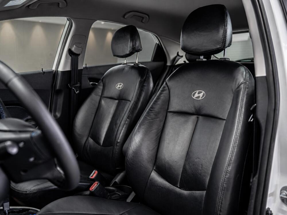 Hyundai HB20 X