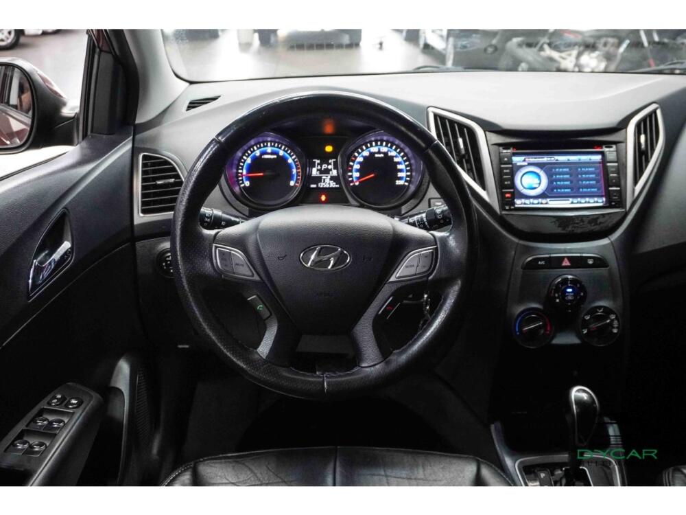 Hyundai HB20 X
