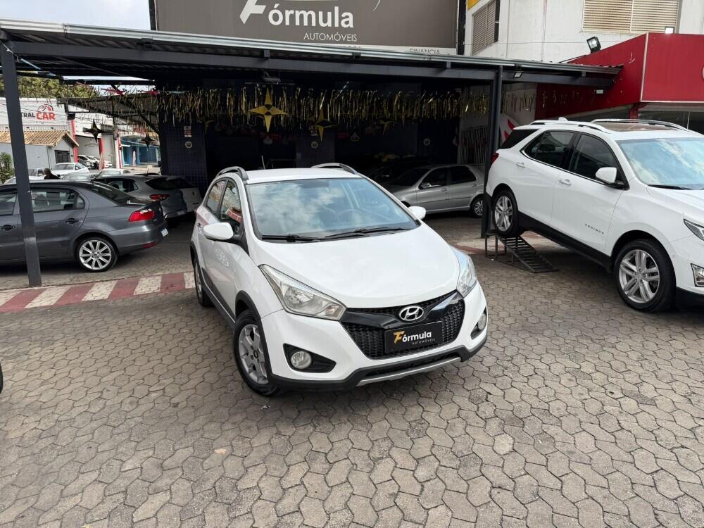 Hyundai HB20 X