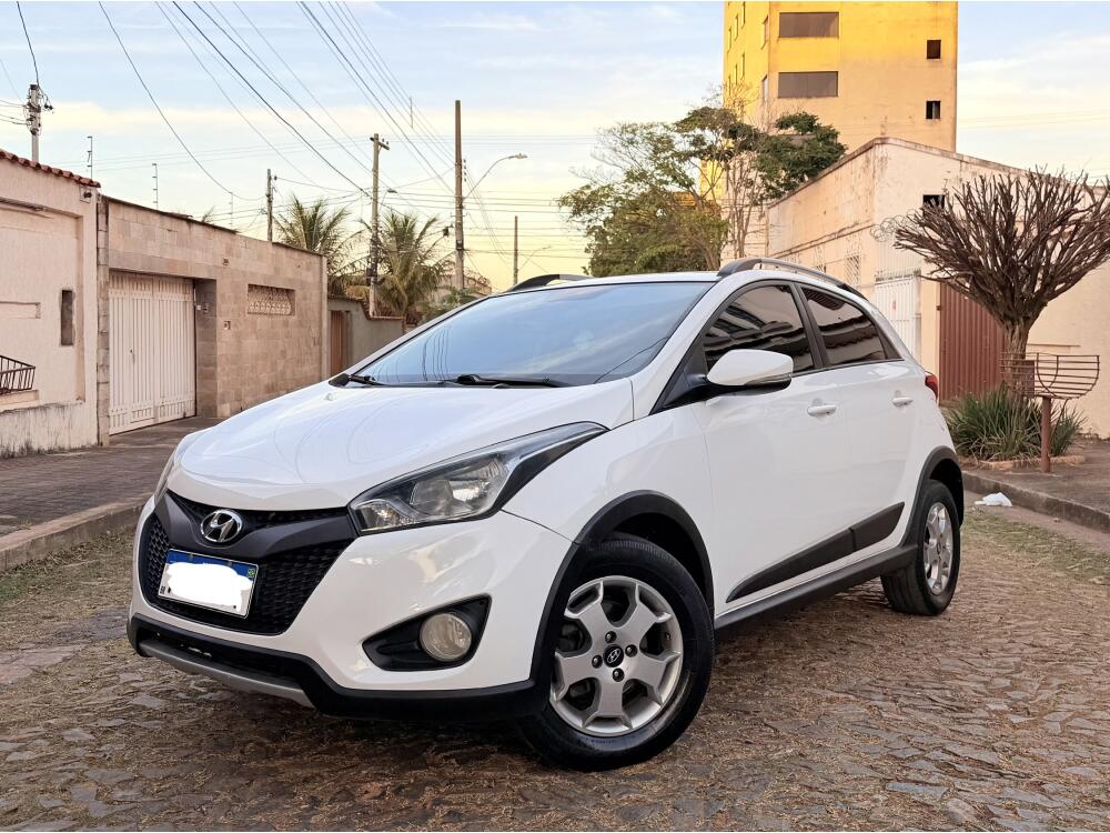 Hyundai HB20 X