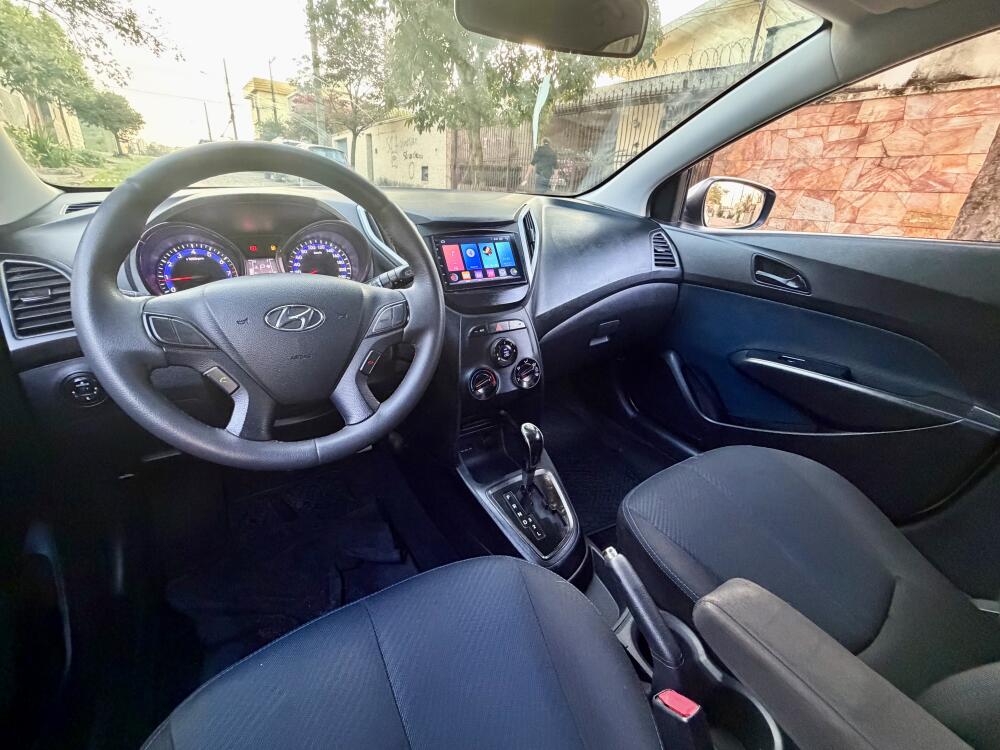 Hyundai HB20 X