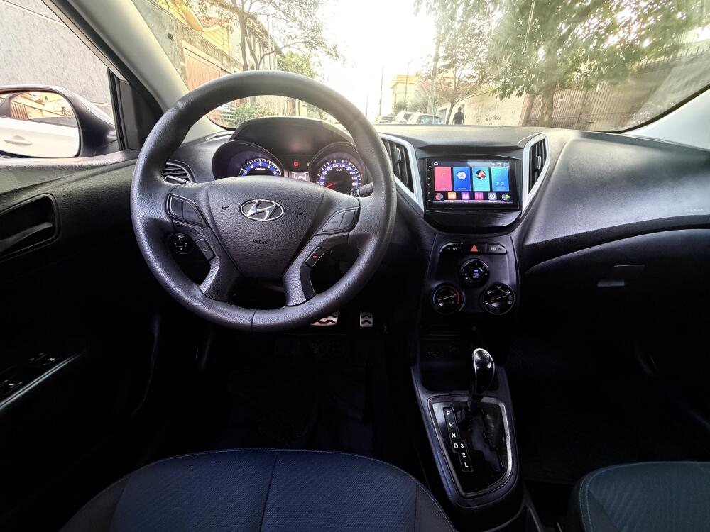 Hyundai HB20 X